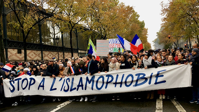 Fransa'da 18 cami kapatılma tehlikesiyle karşı karşıya