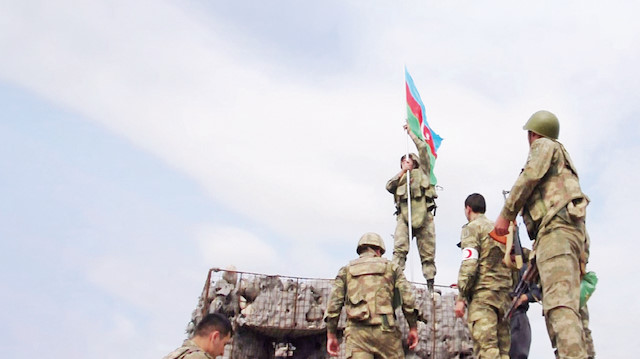 
Dağlık Karabağ'ın işgalden kurtarılması için mücadele veren 2 bin 783 Azerbaycan askeri şehit oldu, 1245’i de yaralandı. 
