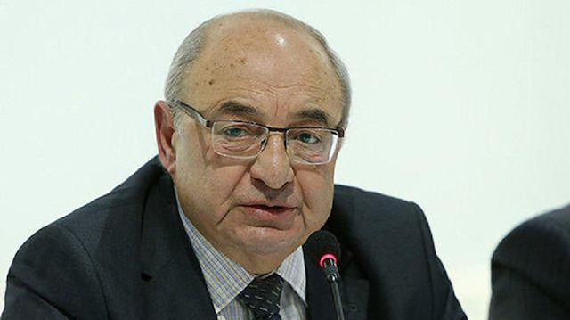 Former Prime Minister Vazgen Manukyan 