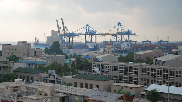 أزمة ميناء "بورتسودان" تضيق وفرة السلع بأسواق السودان 