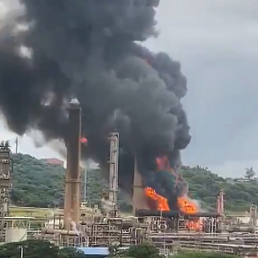 Güney Afrikada petrol rafinerisinde patlama meydana geldi