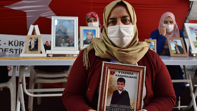 Anne Rukeyda Adıyaman, Kürtçe yaptığı konuşmada, çocuğunun terör örgütünün elinde kalmasını istemediğini belirtti.