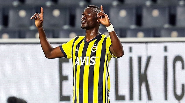 31 Mayıs 2023'e kadar süren bir sözleşmeye imza atan Thiam, sarı-lacivertli formayla 8 maçta 2 gol kaydetti.