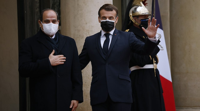 Macron ve Sisi Paris'te bir araya gelmişti. 