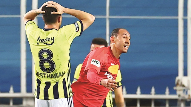 Fenerbahçe bu sezon Kadıköy’de 3 yenilgi, 1 beraberlik ile evinde 10 puan kaybı yaşadı.