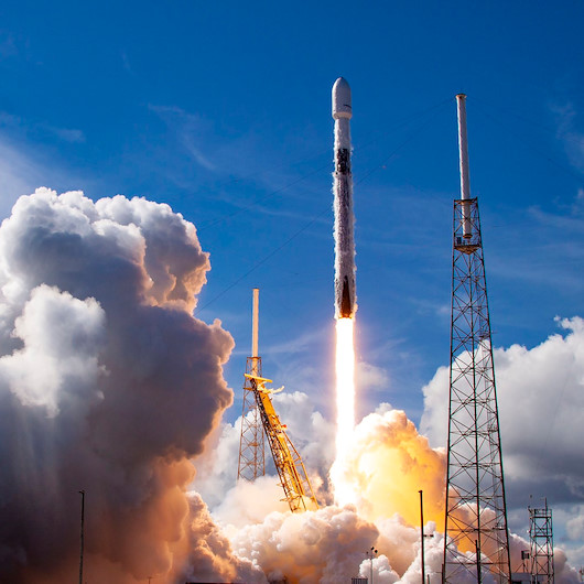 SpaceXe ait SiriusXM uydusu uzaya fırlatıldı