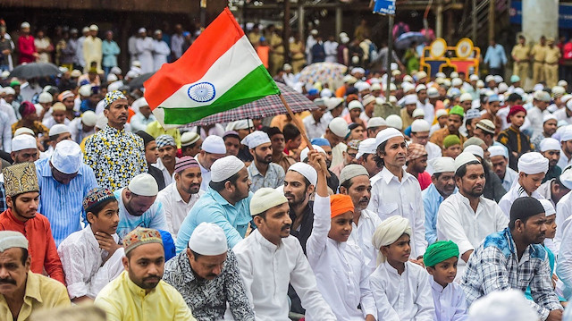 Hindistan hükümeti, ülkedeki Müslümanlara karşı ayrımcı bir tavır sergiliyor. 