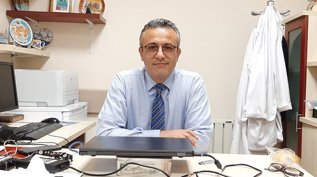 Sağlık Bakanlığı Koronavirüs Bilim Kurulu üyesi ve Gazi Üniversitesi Çocuk Enfeksiyon Hastalıkları Uzmanı Prof. Dr. Hasan Tezer.