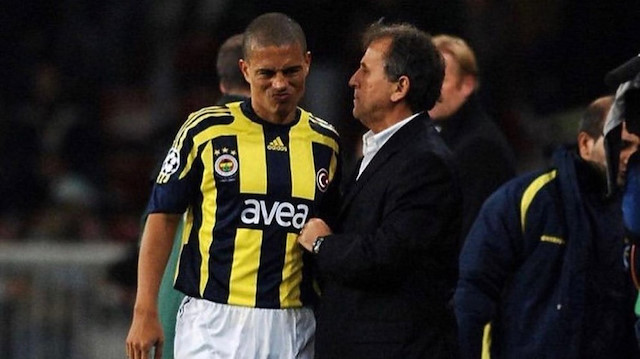 Zico, 2006-2008 yılları arasında Fenerbahçe'yi çalıştırmıştı.