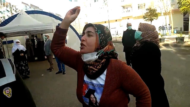 Evlat nöbetindeki acılı anneden 'Demirtaş' tepkisi: Benim küçük kızımın özgürlüğü nerede?