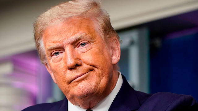 Trump'ın yerine 20 Ocak'ta başkanlık koltuğuna Biden gelecek.