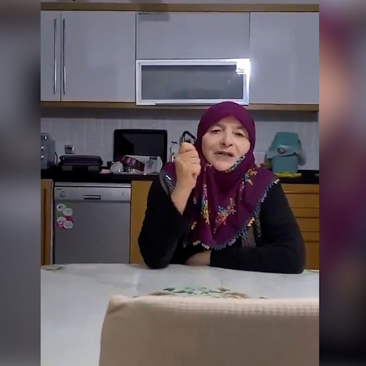 Vali Yardımcısı Mevlüt Özmenin annesinden kalplere dokunan Bu vatan kimin şiiri