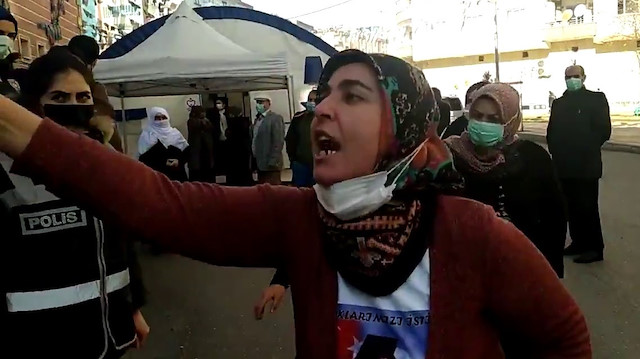 Acılı anne Demirtaş'a özgürlük isteyenlere seslendi.