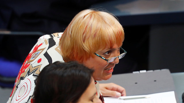 Almanya Federal Parlamento Başkan Yardımcısı Claudia Roth açıklama yaptı.