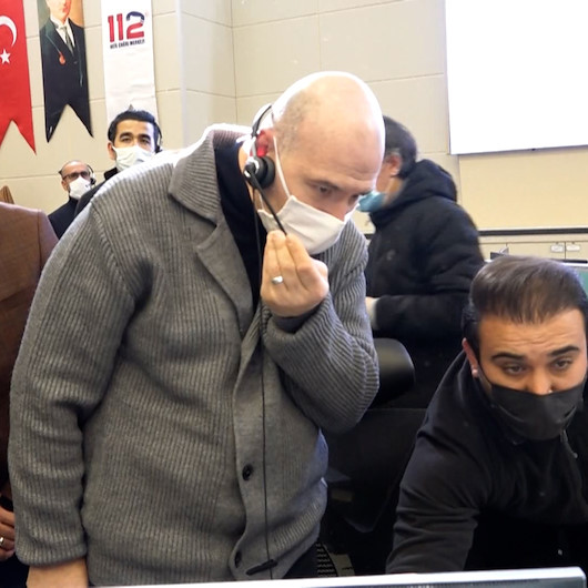İçişleri Bakanı Soylu Vanda 112ye gelen çağrıya cevap verip ekipleri yönlendirdi