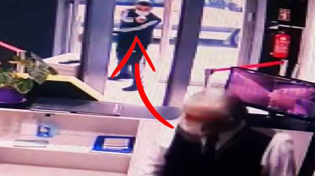 Iraklı iş insanının koruması silahlı saldırı sonucu öldürüldü: O anlar güvenlik kamerasına yansıdı