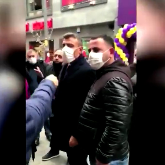 CHPli vatandaşlar, Kılıçdaroğlunu eleştiren Öztürk Yılmazın üzerine yürüdü