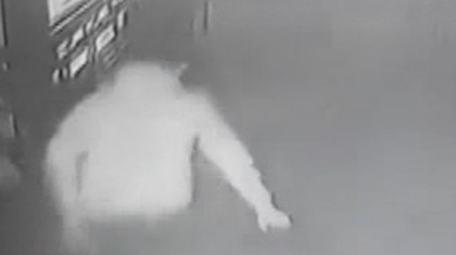 İşgalci İsrail hastane bastı: İçeriye ses bombası attılar