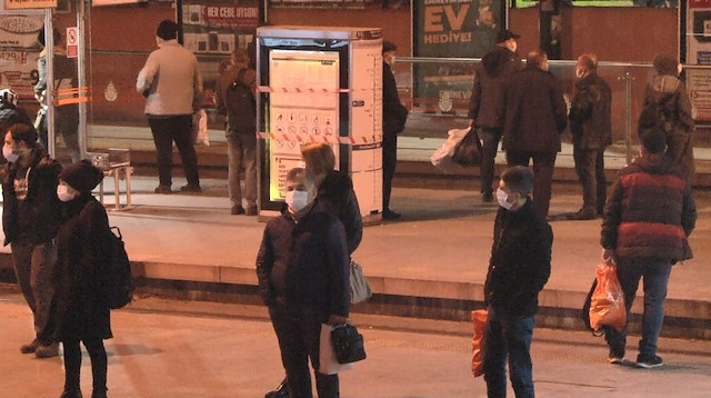 Yeni yılın ilk iş gününde İstanbul’da hareketlilik başladı