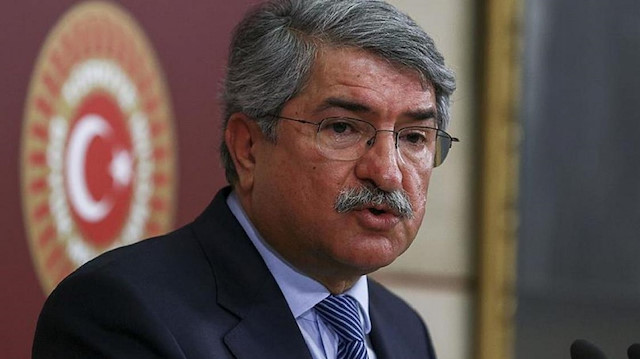 Eski CHP Milletvekili Fikri Sağlar hakkında soruşturma başlatıldı.