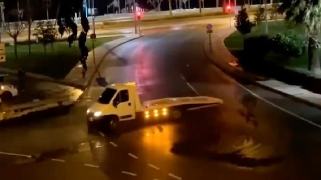Trafik magandası çekici kendini böyle savundu: Drifti annem yaptı