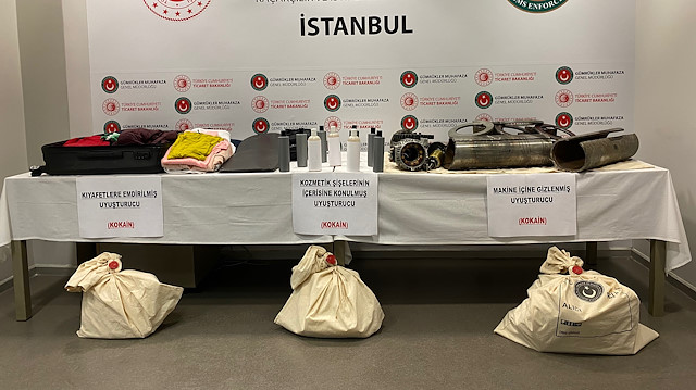 Turkish customs officials seize 15 kg of cocaine