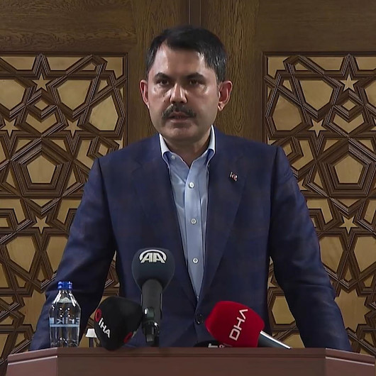 Çevre ve Şehircilik Bakanı Kurum: Birinin kulağını çekmek istiyorsan önce kendi kulağını çek