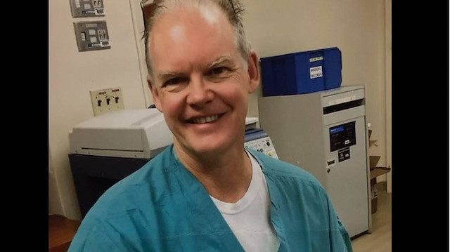 Florida’da bir hastanede çalışan doktor Gregory Michael.