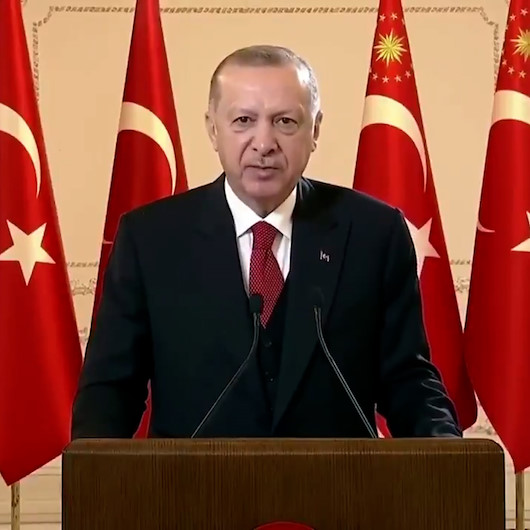 Cumhurbaşkanı Erdoğan, En ilkel sansürcülük örneklerine imza attılar