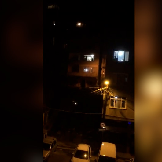 Hisarüstünde öğrenci ve bir kısım mahalleliden tencere tavalı eylem