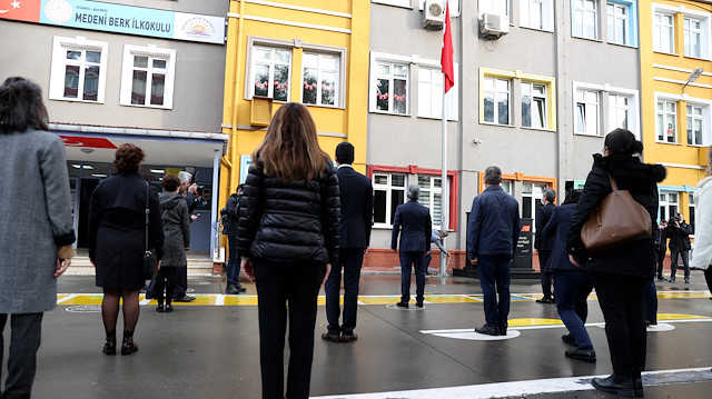 İstanbul'da okullarda İstiklal Marşı okundu