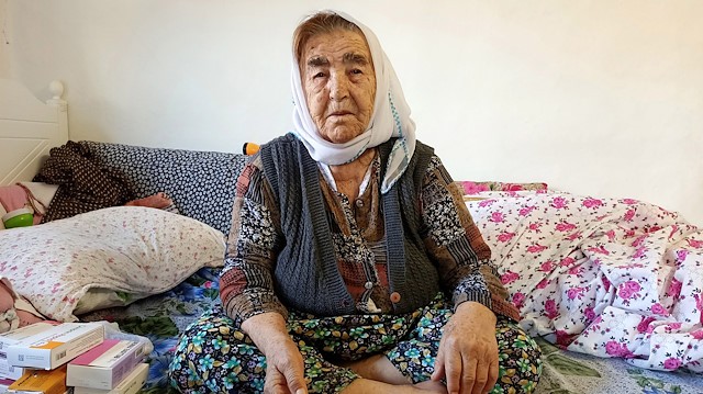 Fatma Akkoç (93), 10 günlük tedavinin ardından koronavirüsü atlattı.
