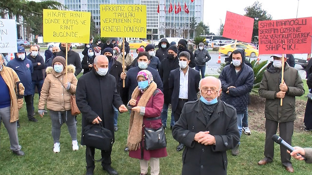 Eyüpsultan'da oturan vatandaşlar, Saraçhane'de bulunan İBB binası önünde eylem yaptı.