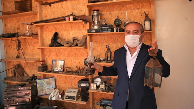 تركي يحول منزله إلى متحف لآثار عثمانية