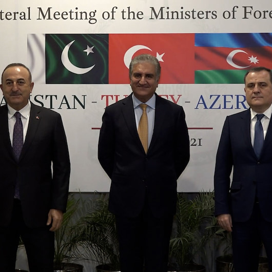 Türkiye-Pakistan-Azerbaycan Dışişleri Bakanları Üçlü Toplantısı başladı