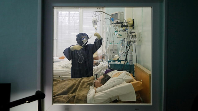 Rusya'da bugüne kadar 62 bin kişi koronavirüs nedeniyle hayatını kaybetti.