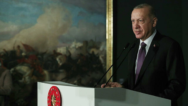 أردوغان: الليرة التركية سجلت ارتفاعا أمام الدولار واليورو