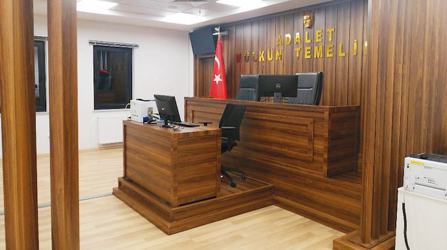 Adalet Bakanı Gül, havalimanı adliyesi uygulamasından ilham alarak “kesintisiz adliye modeli” üzerinde çalıştıklarını bildirdi.