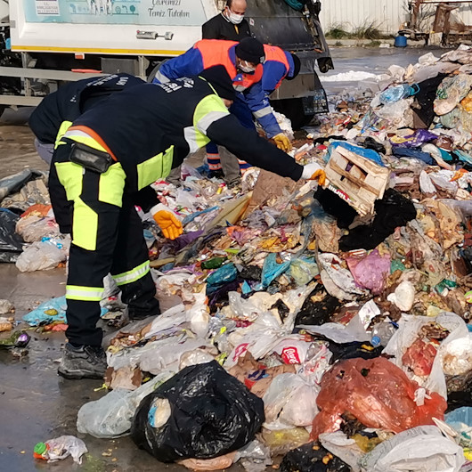 İstanbulda çöpte altın alarmı: Ekipler seferber oldu