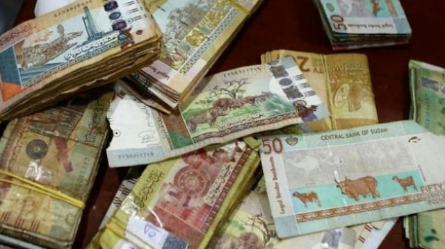 السودان.. تراجع غير مسبوق للجنيه أمام الدولار بالسوق السوداء