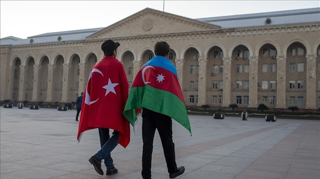 ​

مقترح بإعلان "شوشة" الأذربيجانية عاصمة الثقافة للعالم التركي