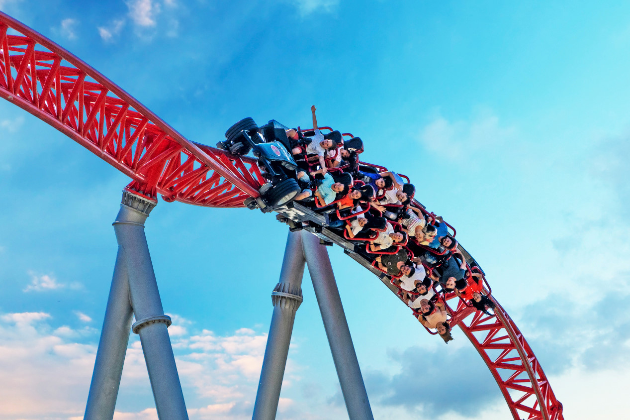 vialand tema park açık mı