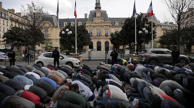 فرنسا.. منظمات مجتمع مدني تنتقد "ميثاق المبادئ الإسلامية"