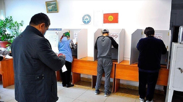 قرغيزيا.. إعلان النتائج النهائية لانتخابات الرئاسة والاستفتاء