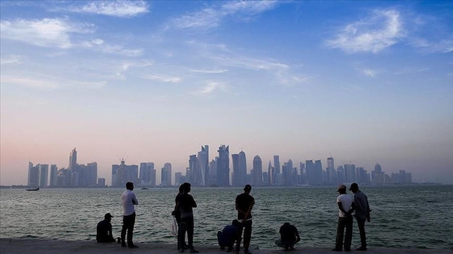 البحرين تدعو قطر للإسراع في معالجة القضايا العالقة بينهما