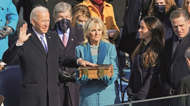 Biden törende yaptığı konuşmada  "iç terörle" mücadele sözü verdi.