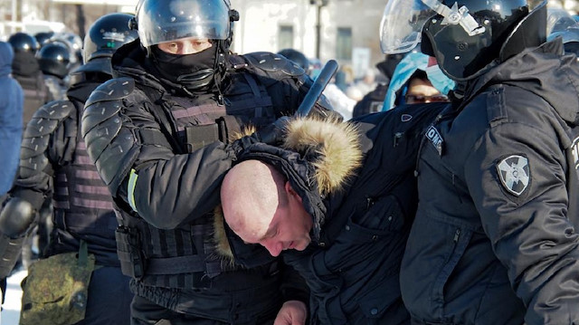 روسيا.. الآلاف في الشوارع للمطالبة بإطلاق سراح "نافالني"