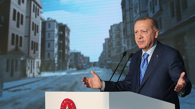 Cumhurbaşkanı Recep Tayyip Erdoğan, Elazığ'da deprem konutlarının teslim törenine katıldı.