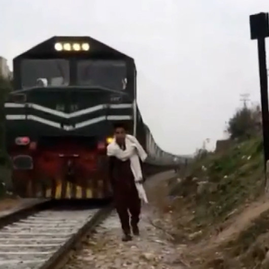 TikTok videosu çekerken canından oldu: O anlar kameraya yansıdı