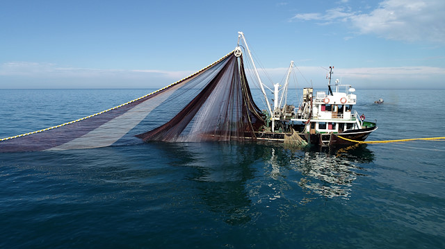 Boğaz ve Karadeniz'deki yasak 7 Şubat'a uzatıldı.